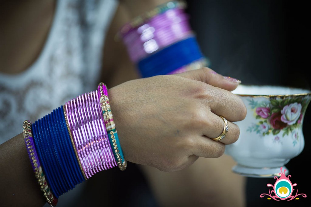 how to wear chudiyan – indian bangles