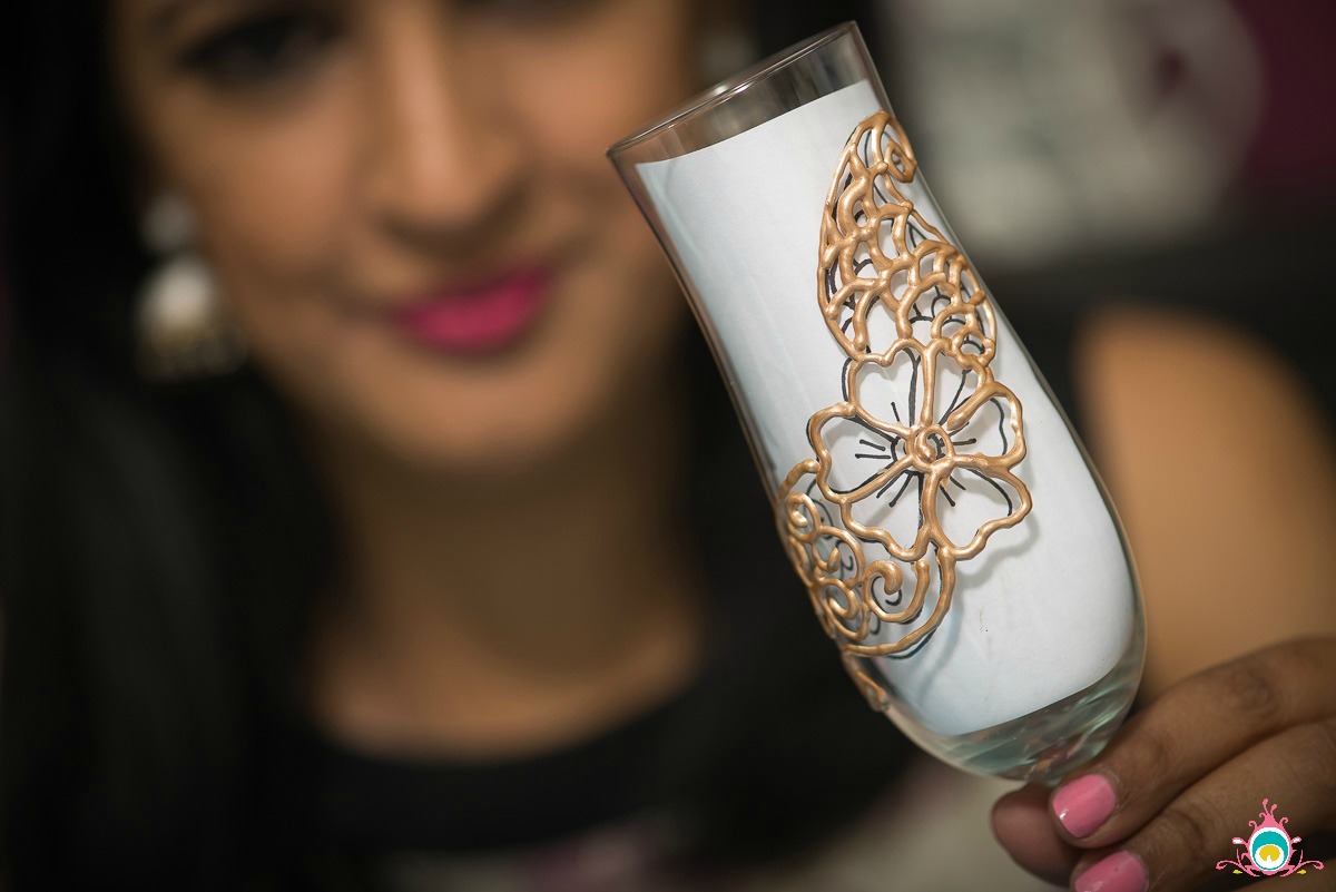 henna champagne flutes diy, step by step photos, pink chai living