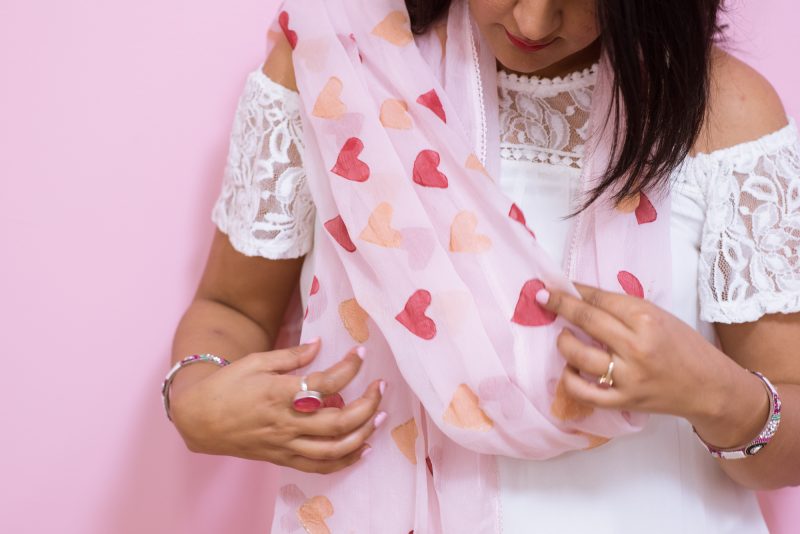 DIY Heart Stamped Dupatta | Pink Chai Living