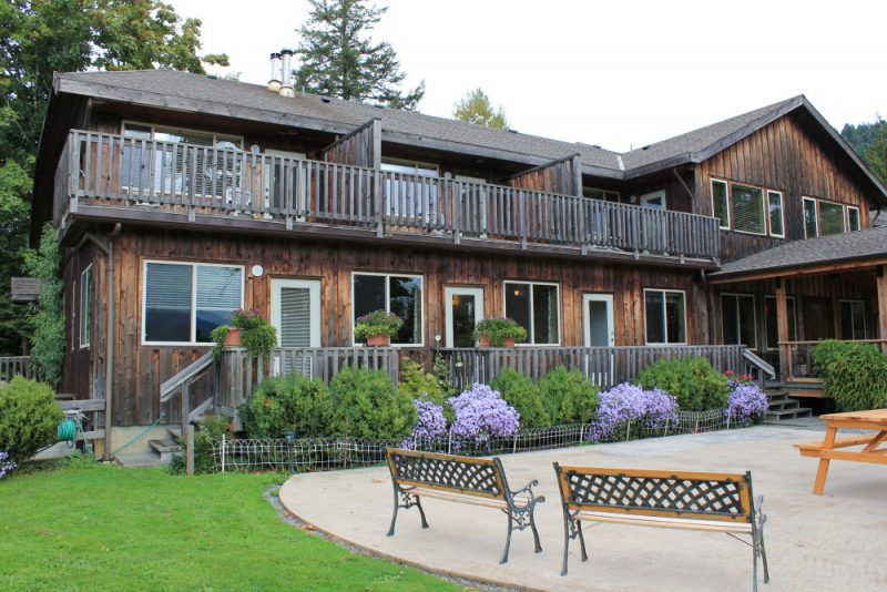 Kiwi Cove Lodge, Cowichan BC